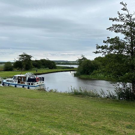 Home Near The River Shannon Rooskey Екстер'єр фото